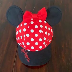 NWT Minnie Mouse Ear hat from Disneyland